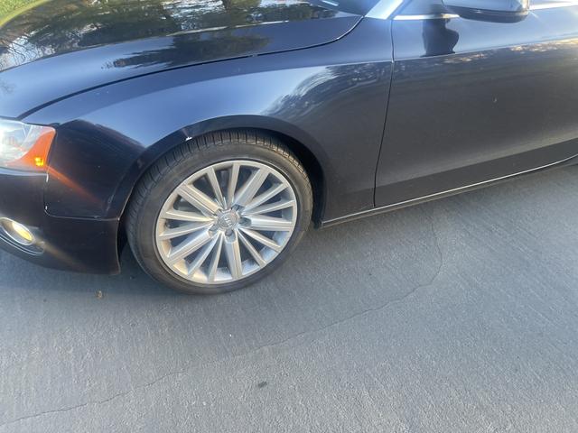 Photo of 2010 Blue Audi A5